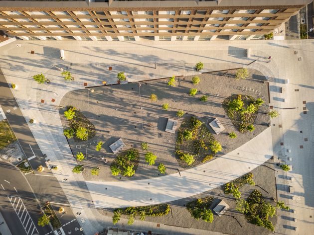 Spinelli district – Chisinauer Square by Uniola