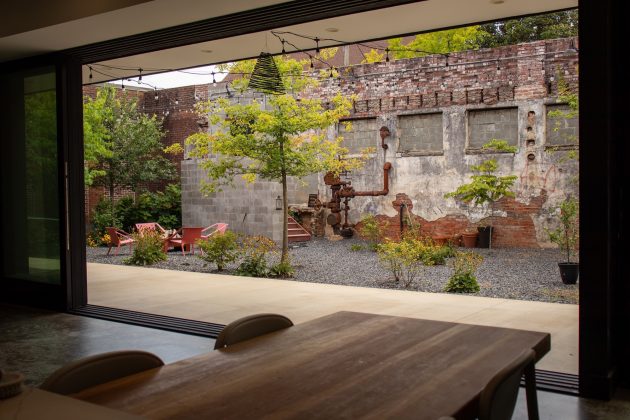 Porch House by HILLWORKS