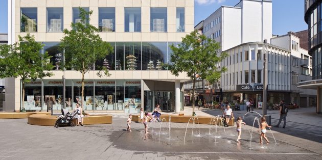 Von-der-Heydt-Platz, Wuppertal by TGP